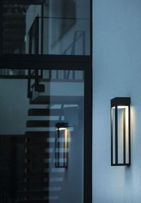 Außenwandleuchte mit moderner Lichtstruktur – Hogar Nr. 1 | Roger Pradier